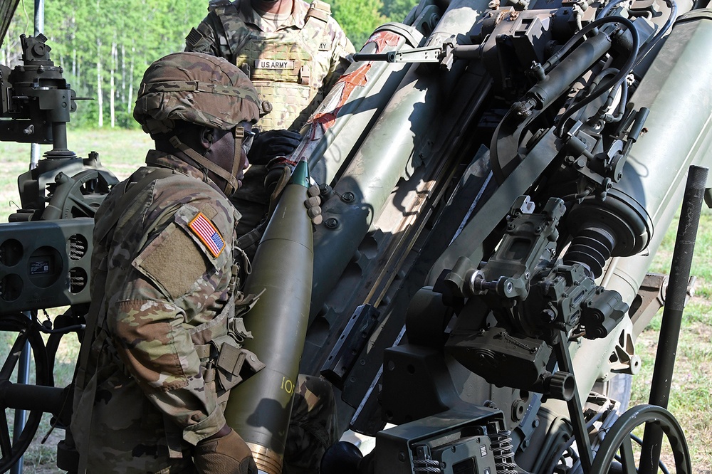 258th Field Artillery trains at NS23