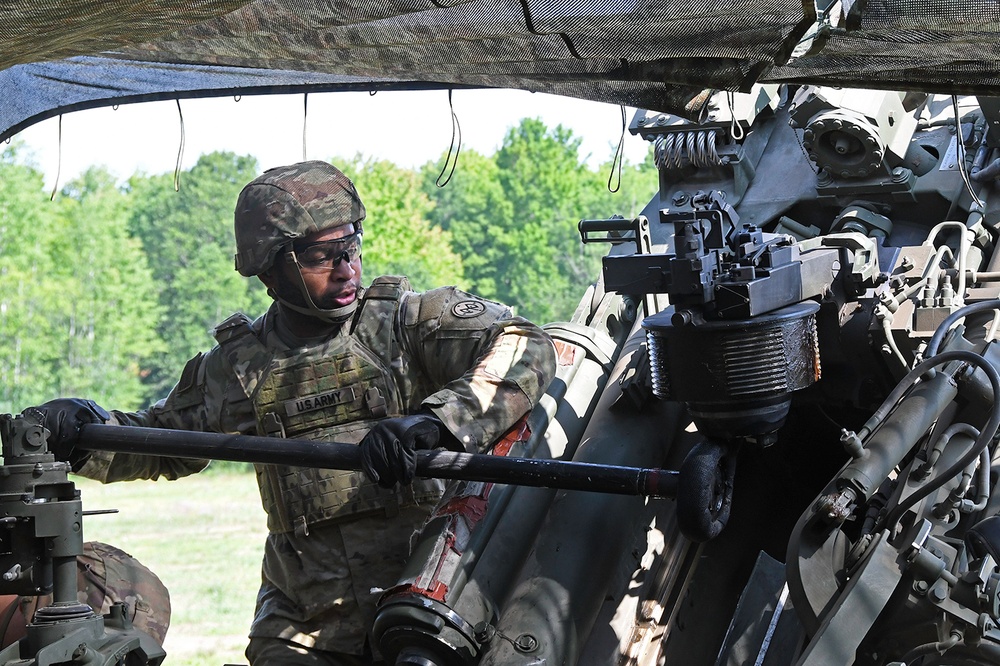 258th Field Artillery trains at NS23