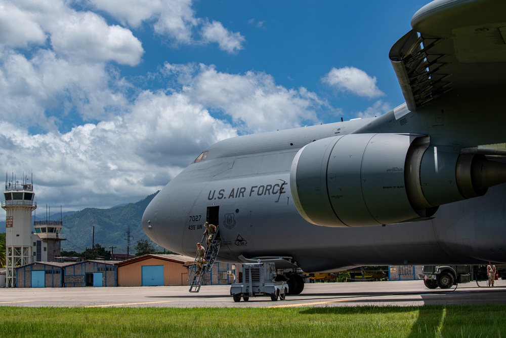 612 ABS, J9, AFRC team up for Denton Cargo delivery