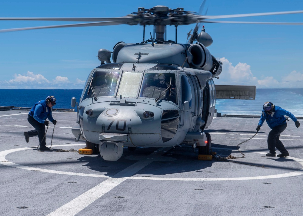 USS Manchester conducts flight operations