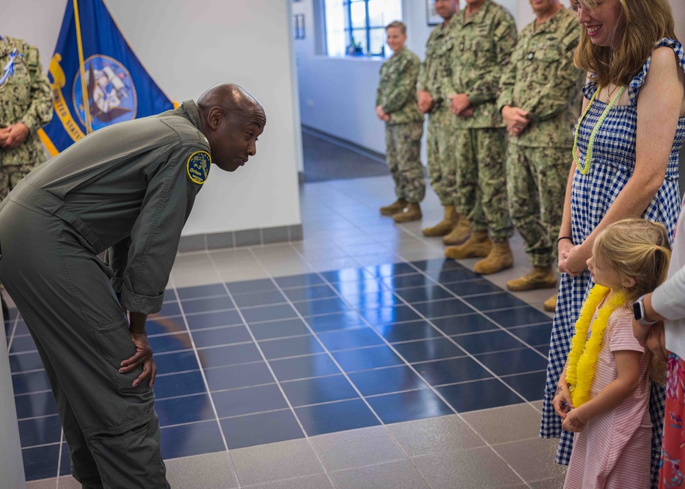CNRH Holds Reenlistment Ceremony