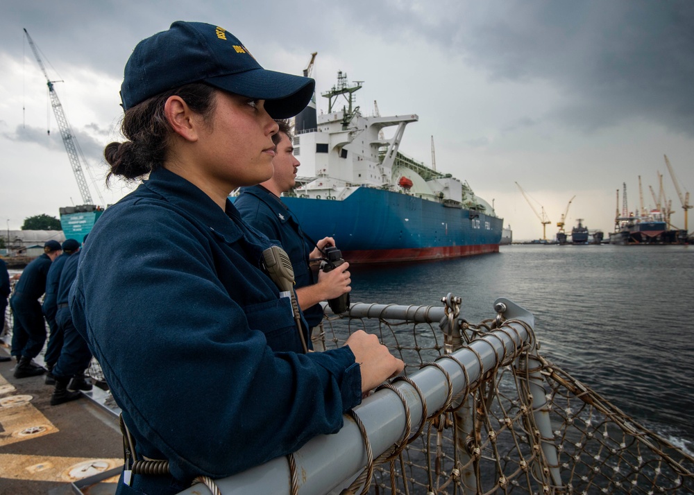 USS Paul Hamilton Singapore Port Visit