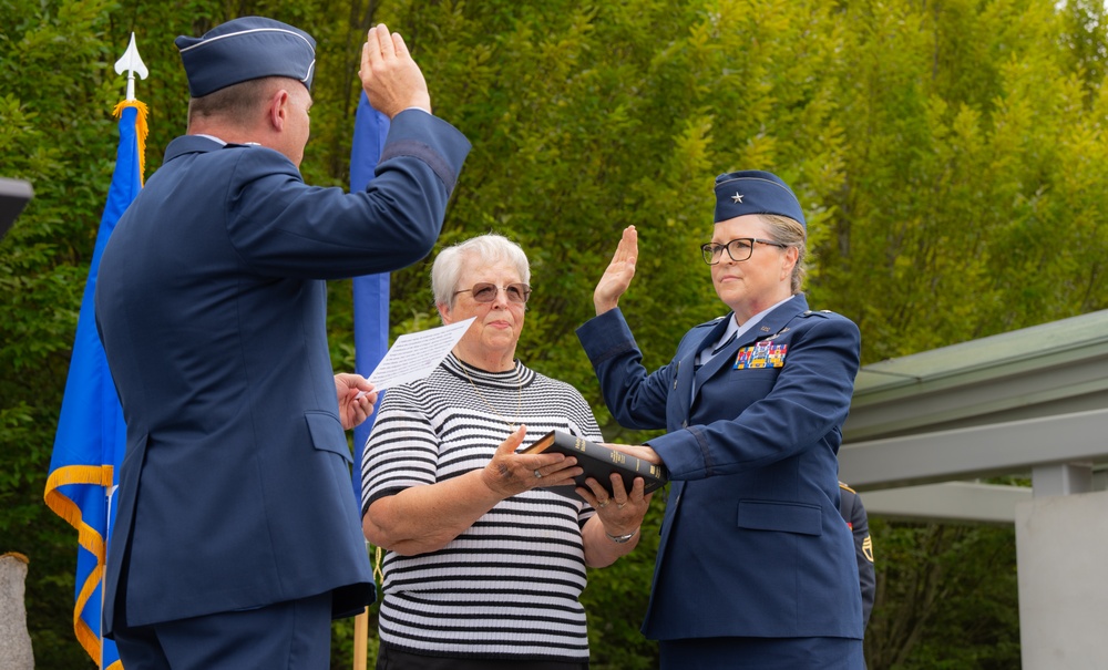 Jenifer E. Pardy Promoted to Brigadier General in Oregon National Guard Ceremony