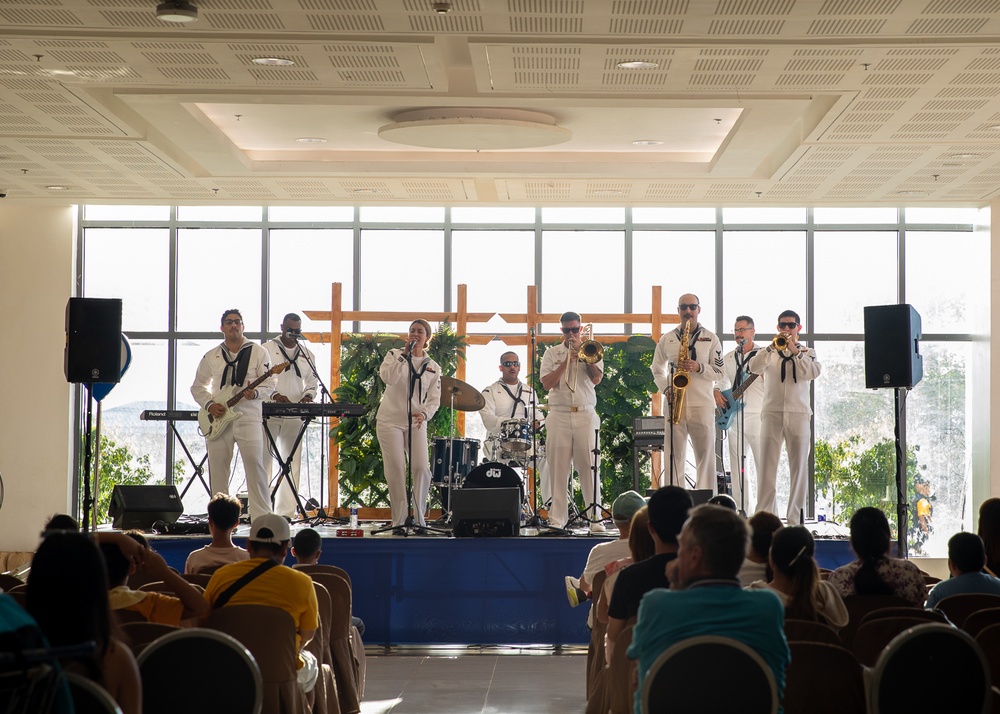 U.S. 7th Fleet Band and the Philippine Army and the Philippine Air Force Western Command Band perform together