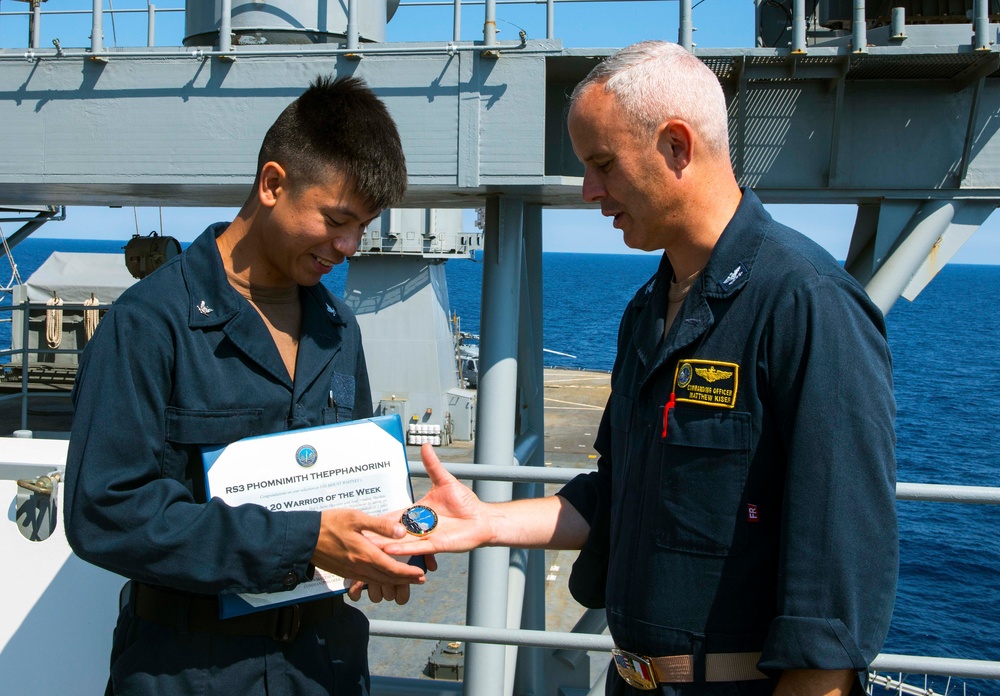 USS MOUNT WHITNEY LSE 23