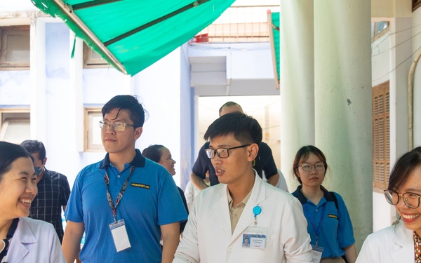 Pacific Partnership 2023: US, Vietnam Surgery Teams Work in Tandem