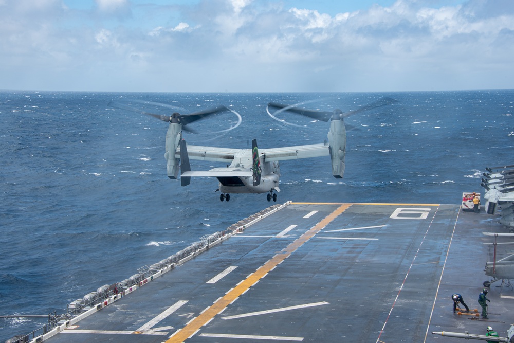 USS America Conducts Flight Operations During Humanitarian Assistance Operations