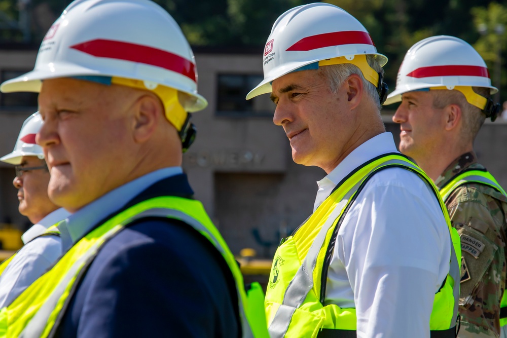 Pittsburgh District breaks ground to update aging navigation system, giving new life to oldest locks on Ohio River