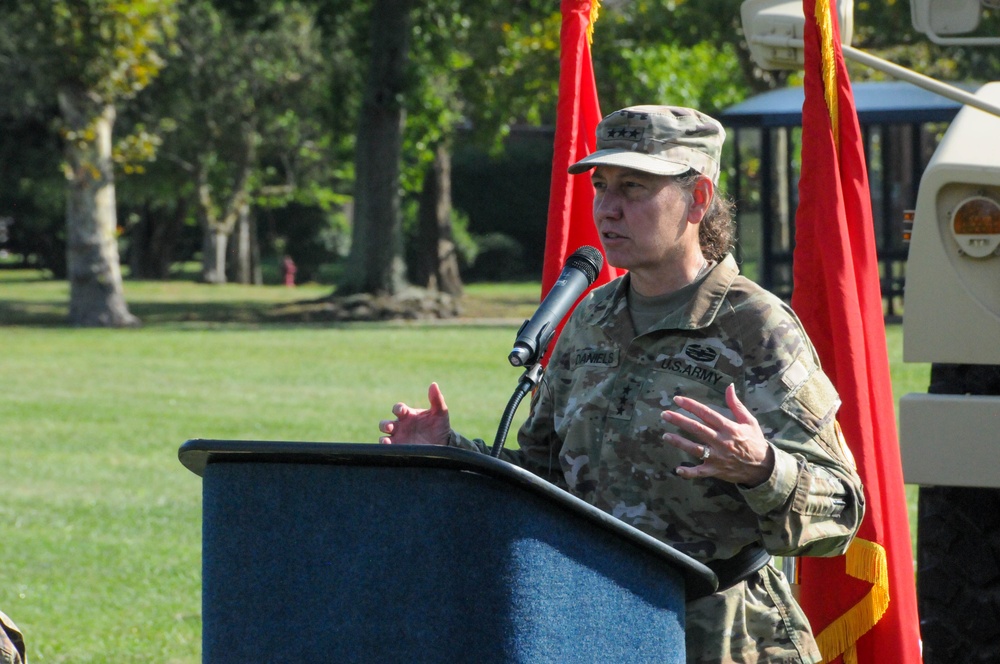 Dvids News New Jersey Native Takes Command Of 2 Star Army Reserve Division 