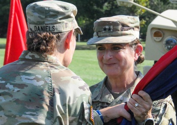 New Jersey native takes command of 2-star Army Reserve division