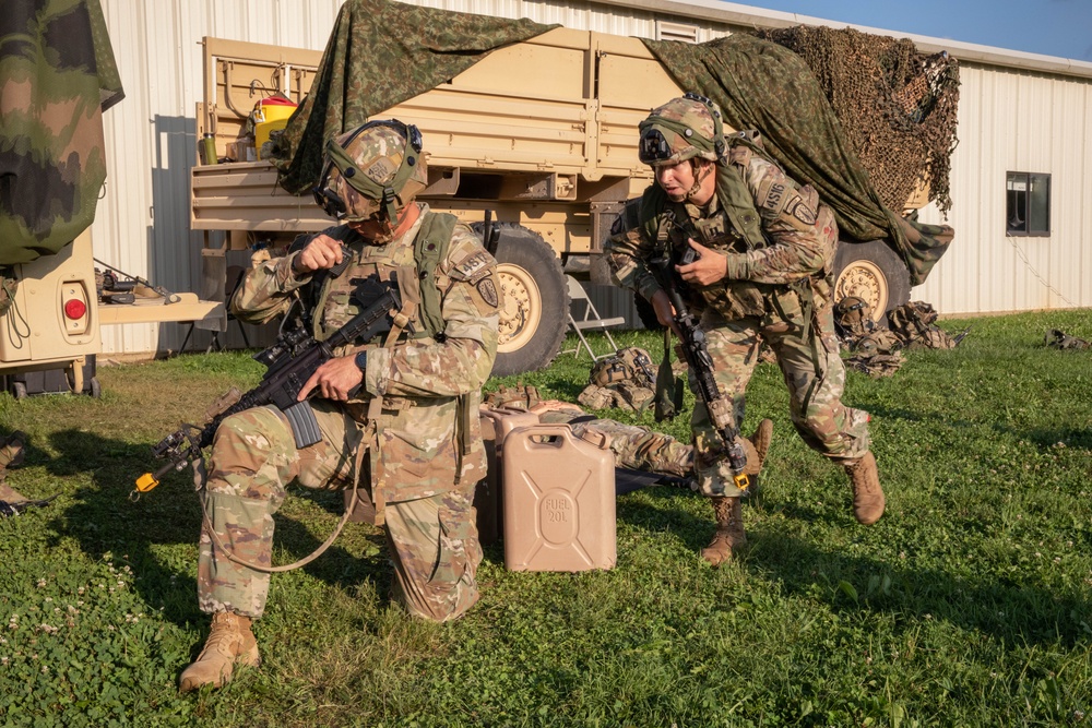 Operation Combined Victory: Advisor teams in Army 2030