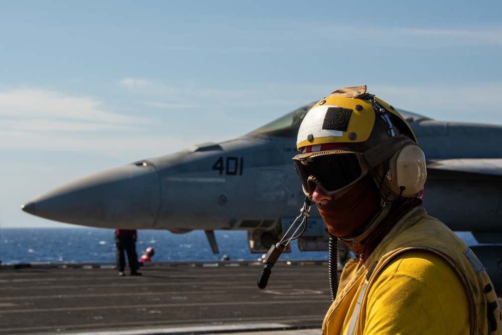 USS Ronald Reagan (CVN 76) conducts flight operations