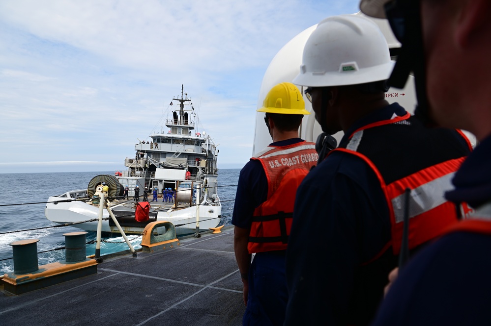 U.S. Coast Guard Cutter Forward (WMEC 911) conducts a towing exercise with the French navy