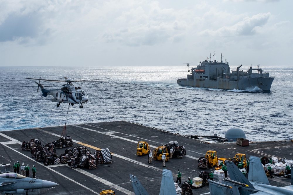 DVIDS - Images - USS Ronald Reagan (CVN 76) conducts replenishment-at ...