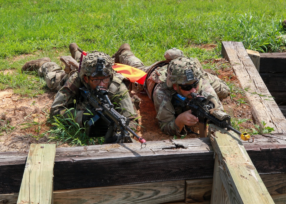 1-187 Conducts Platoon Live Fire