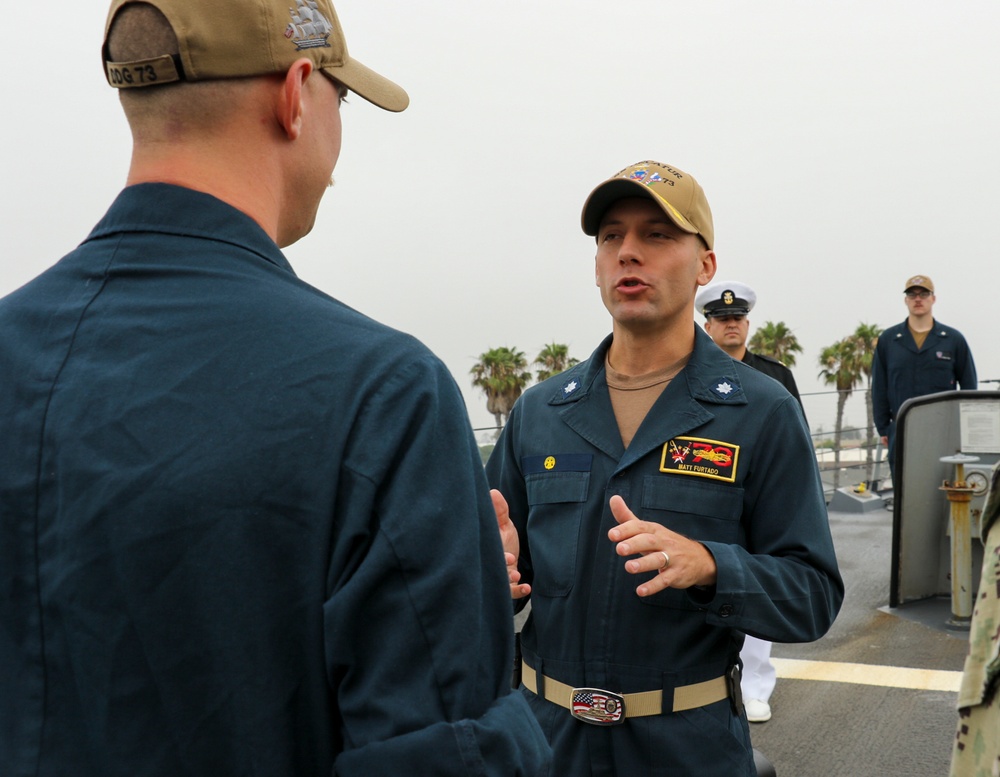 USS Decatur Awards and Honors Transferring Personnel