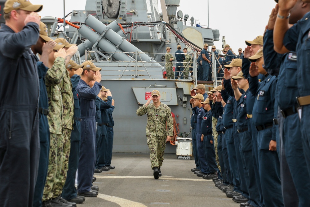 USS Decatur Awards and Honors Transferring Personnel