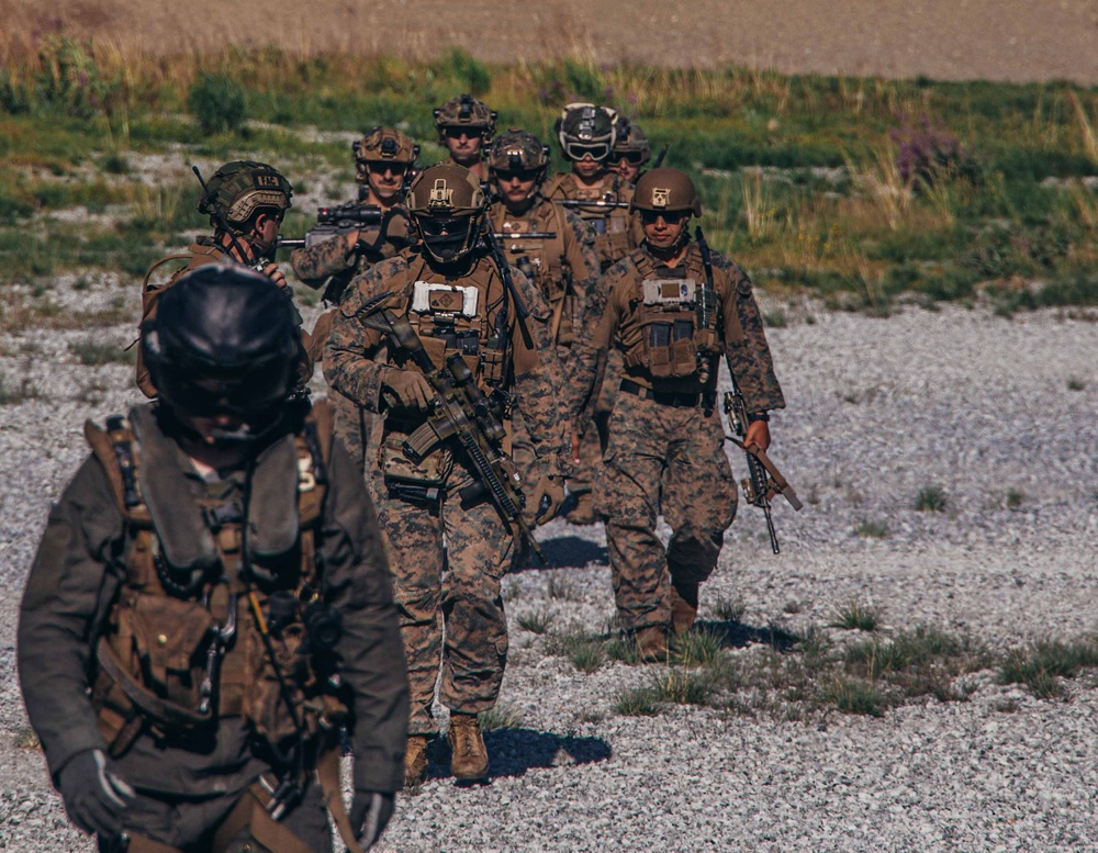 Norway Bilateral Training: 26 MEU(SOC) Executes a TRAP Rehearsal