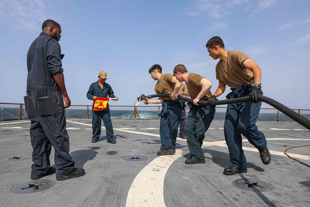 USS Carter Hall Conducts Damage Control Training