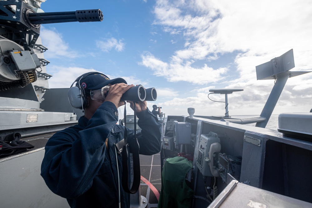 USS America Transits Solomon Sea To Aid Papua New Guinea