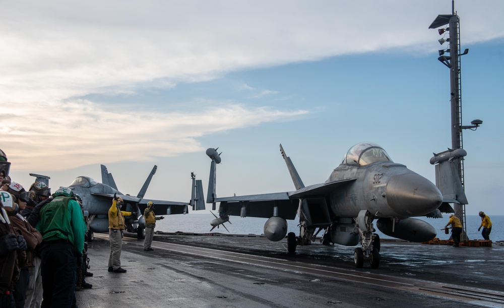 USS Ronald Reagan (CVN 76) Sailors conduct daily flight operations