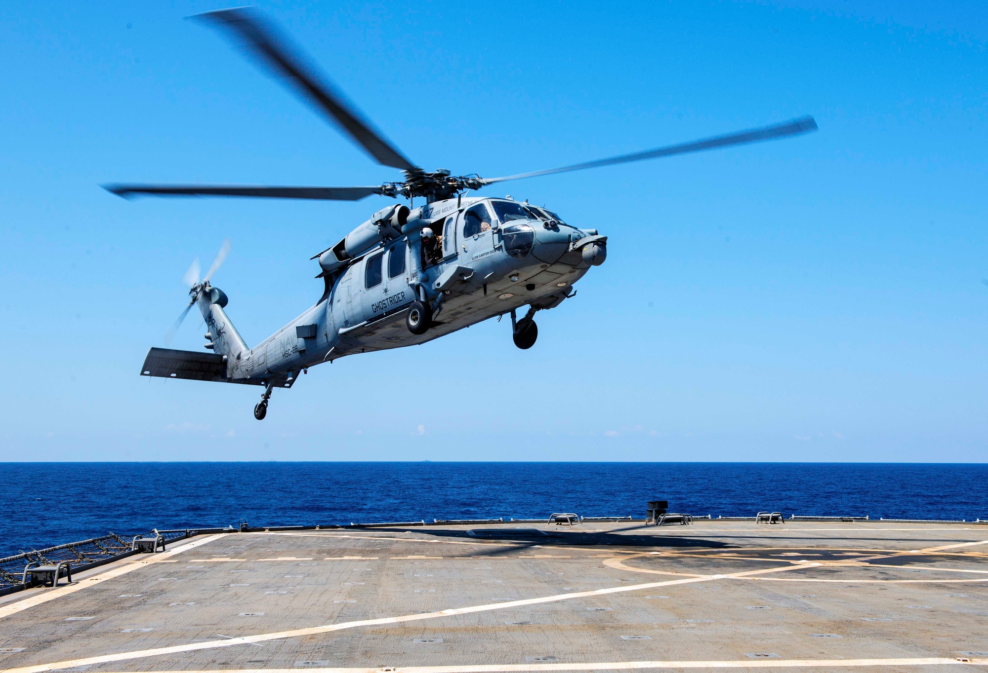 mounten. セレモニー navy 2000w_q95.jpg