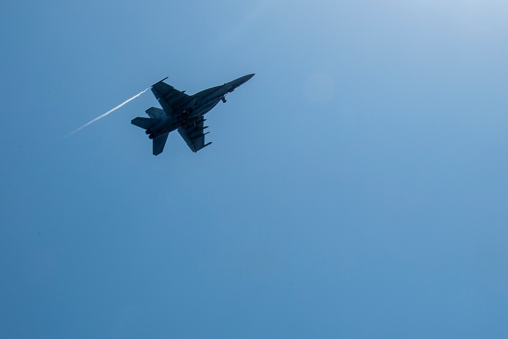 USS Ronald Reagan (CVN 76) conducts flight operations