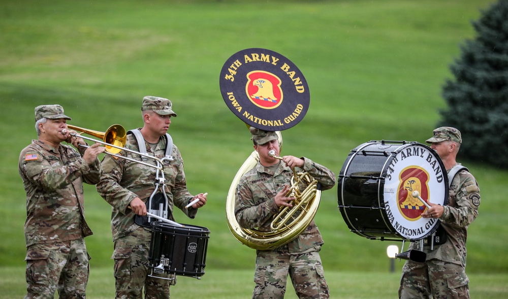 Iowa National Guard hosts annual 10k Trench Run