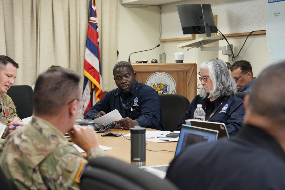 FEMA Leadership Discuss Wildfire Response at Emergency Operations Center