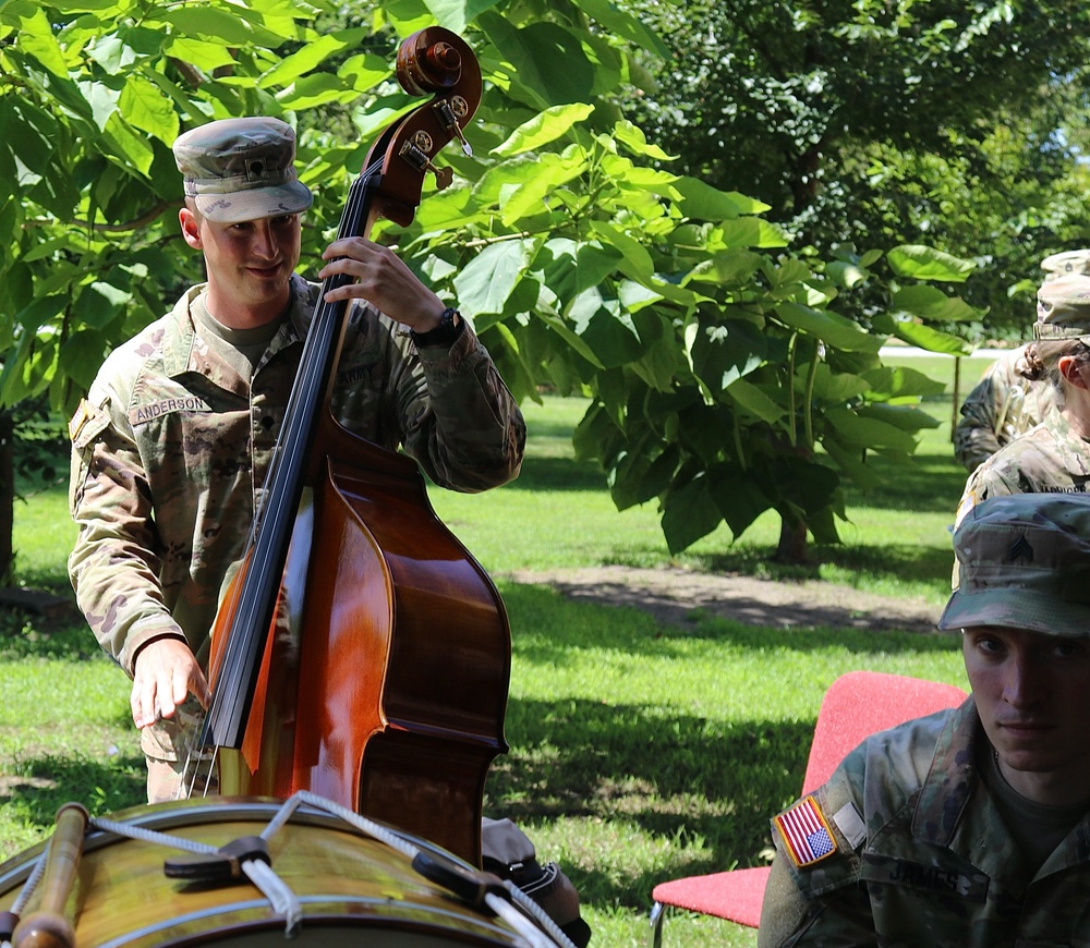 125 Years after Illinois National Guard's 8th Infantry First Deployed, Its Association Awards Scholarships to Local Youth