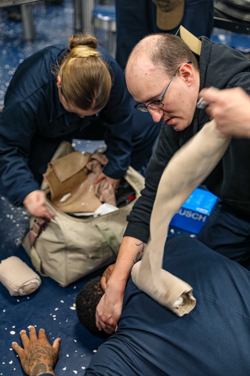 USS Benfold Conducts Medical Training