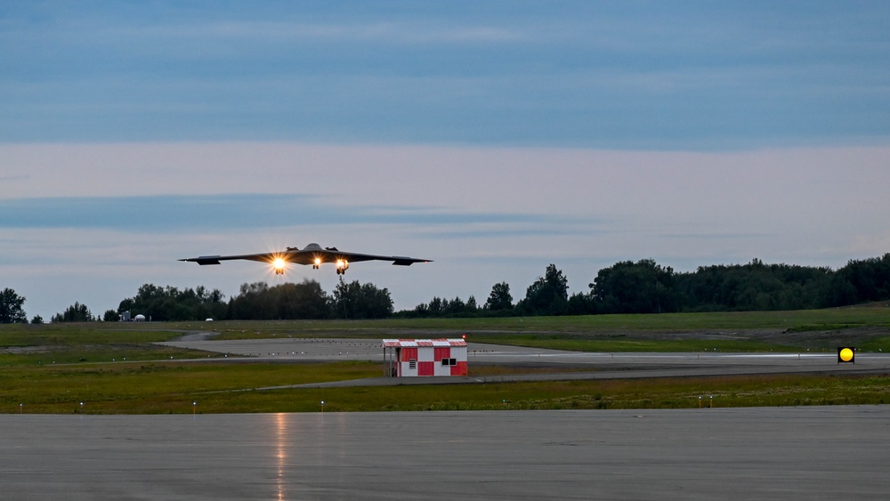 B-2 Spirit Arrival