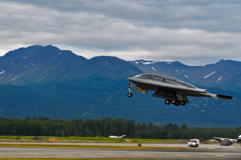 B-2 Spirit Arrival