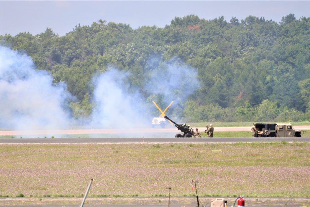 Wisconsin Army National Guard Soldiers conduct airshow 'dress rehearsal' event at Fort McCoy