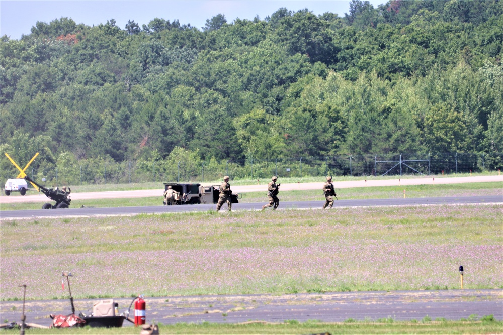 Wisconsin Army National Guard Soldiers conduct airshow 'dress rehearsal' event at Fort McCoy