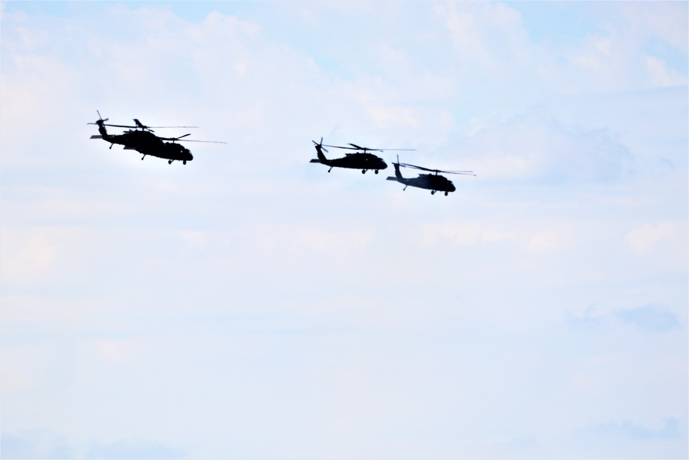 Wisconsin National Guard's 1st Battalion, 147th Aviation Regiment supports airshow 'dress rehearsal' event at Fort McCoy