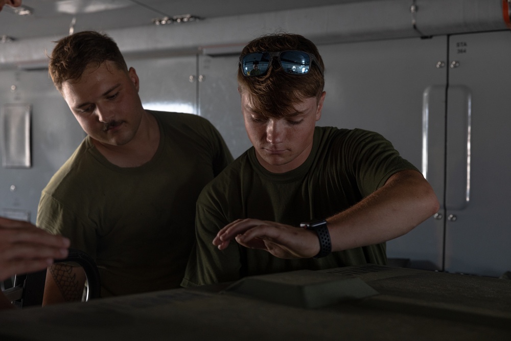 Marines with Marine Heavy Helicopter Squadron (HMH) 461 arrive at Marine Corps Outlying Landing Field Oak Grove