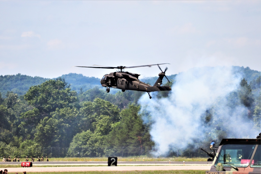 Wisconsin National Guard's 1st Battalion, 147th Aviation Regiment supports airshow 'dress rehearsal' event at Fort McCoy