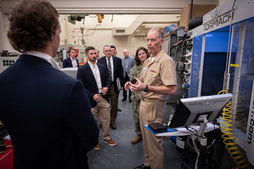 NAVWAR visits NIWC Atlantic