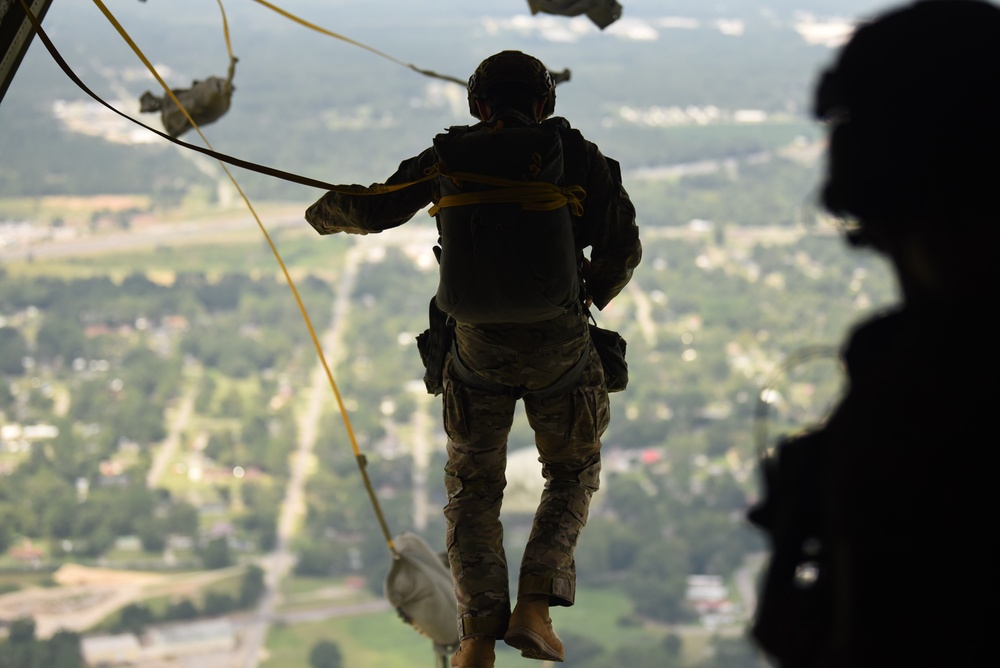 820 BDG performs static-line jump training