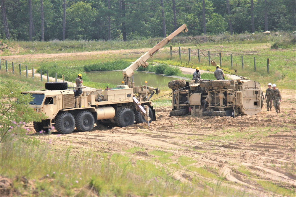 RTS-Maintenance course trains Soldiers on vehicle recovery, more at Fort McCoy