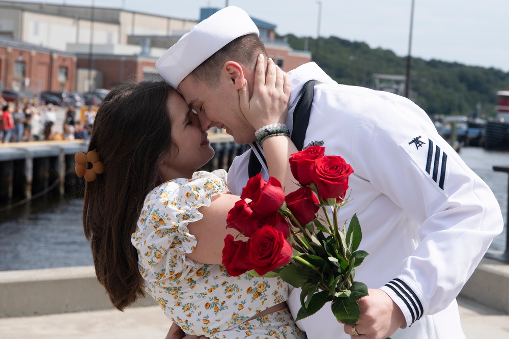 USS Delaware (SSN 791) Homecoming