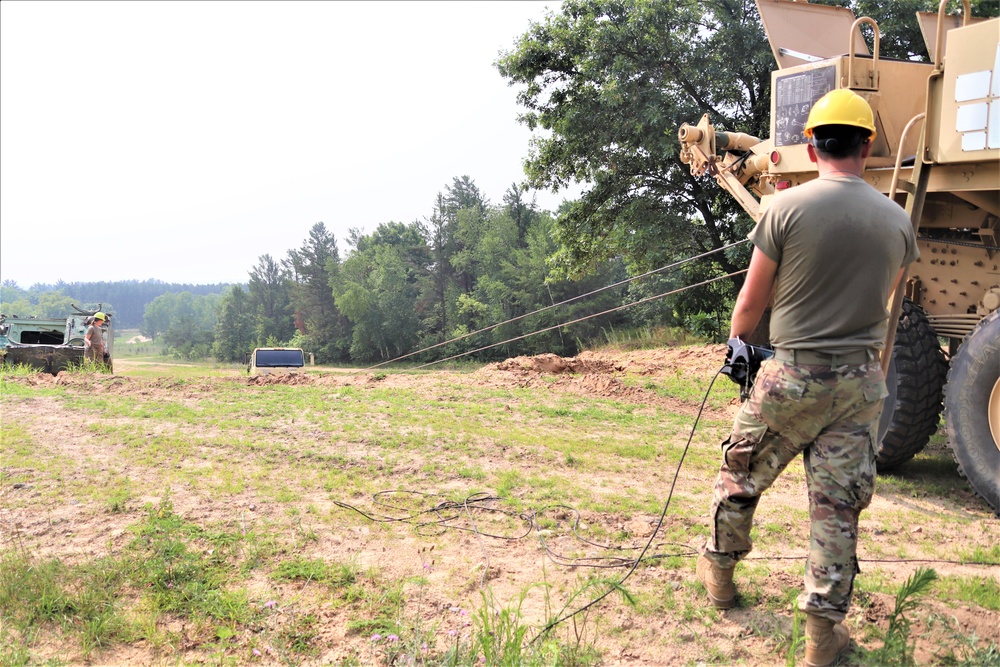 RTS-Maintenance course trains Soldiers on vehicle recovery, more at Fort McCoy