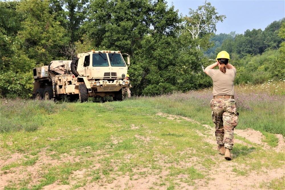 RTS-Maintenance course trains Soldiers on vehicle recovery at Fort McCoy