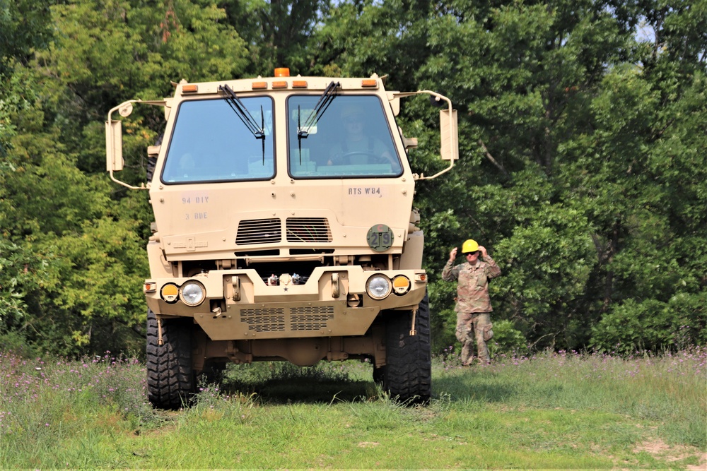 RTS-Maintenance course trains Soldiers on vehicle recovery at Fort McCoy