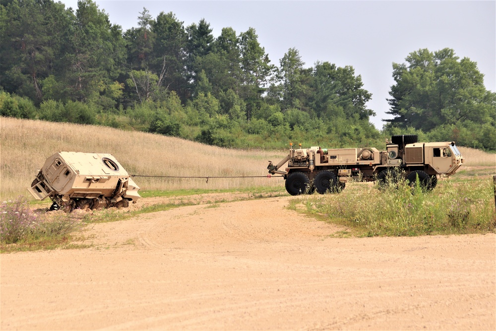 RTS-Maintenance course trains Soldiers on vehicle recovery at Fort McCoy