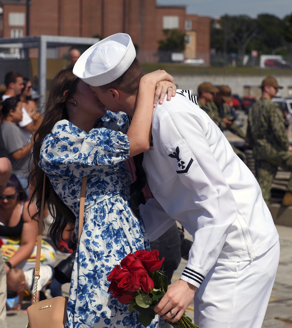 DVIDS Images USS Delaware [Image 8 of 15]