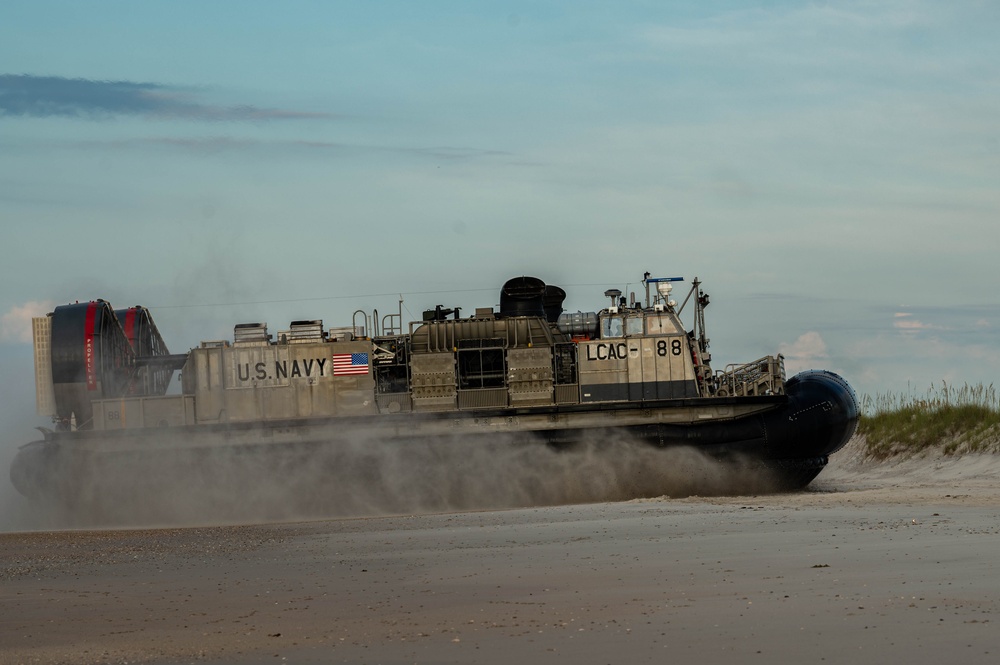 Large Scale Exercise 2023, amphibious landing