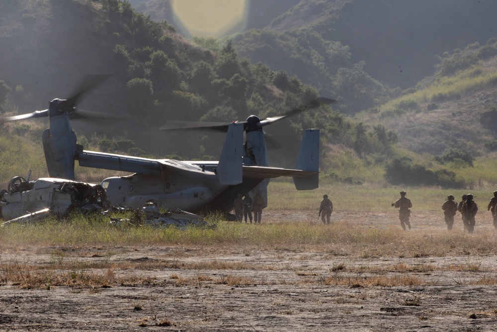 Bravo Company, BLT 1/5 Completes Amphibious Raid Course