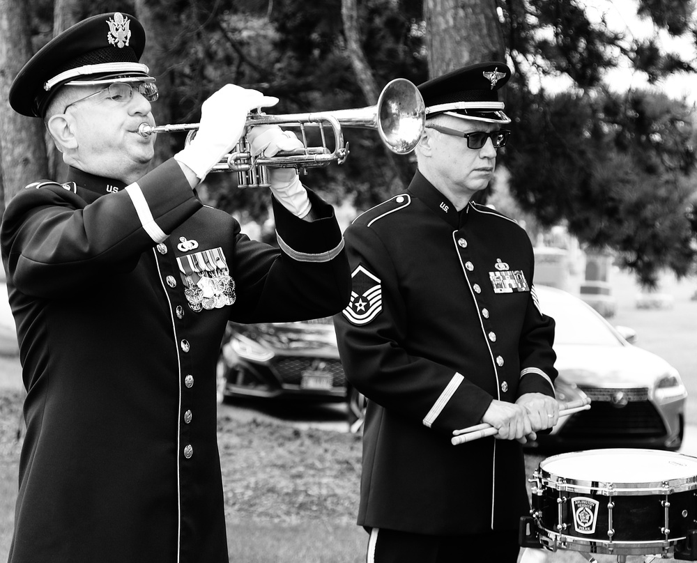 Illinois National Guard Commemorates Polish Armed Forces Day with Partners in Chicago